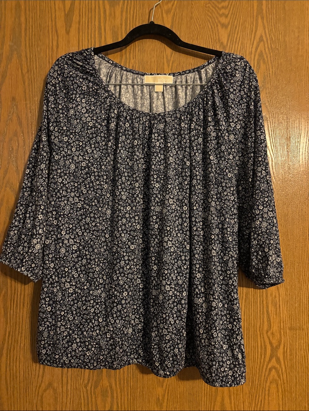 Michael Michael Lots Women's Navy Floral Peasant Top Size 2X